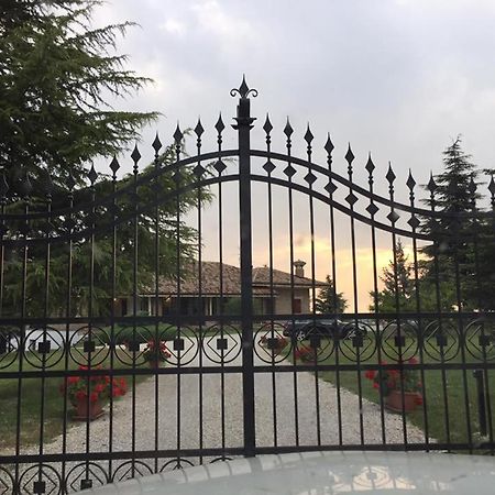 Agriturismo Ca Mignone Urbino Eksteriør billede